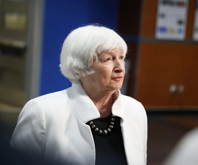 Yellen dice que el crecimiento de EE.UU. debe ralentizarse al ritmo de la tasa potencial